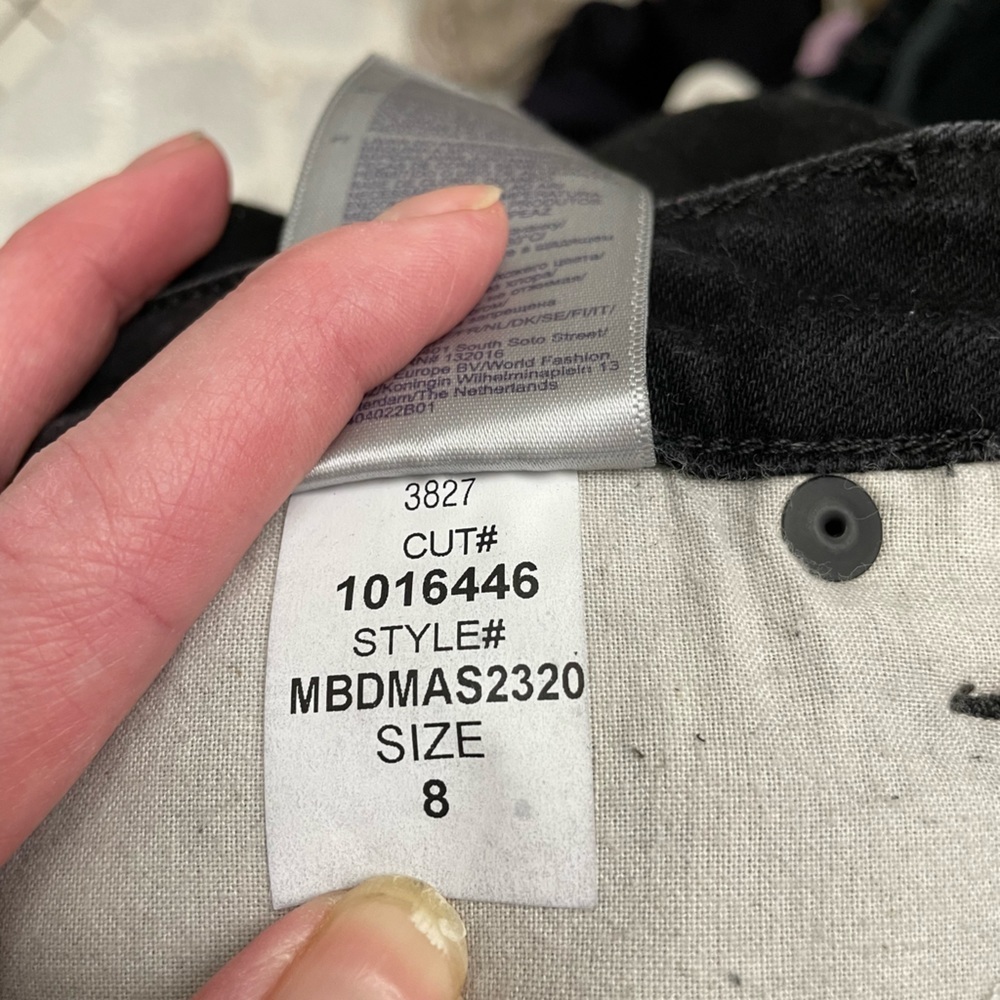 NYDJ skinny jeans - Picture 8 of 8